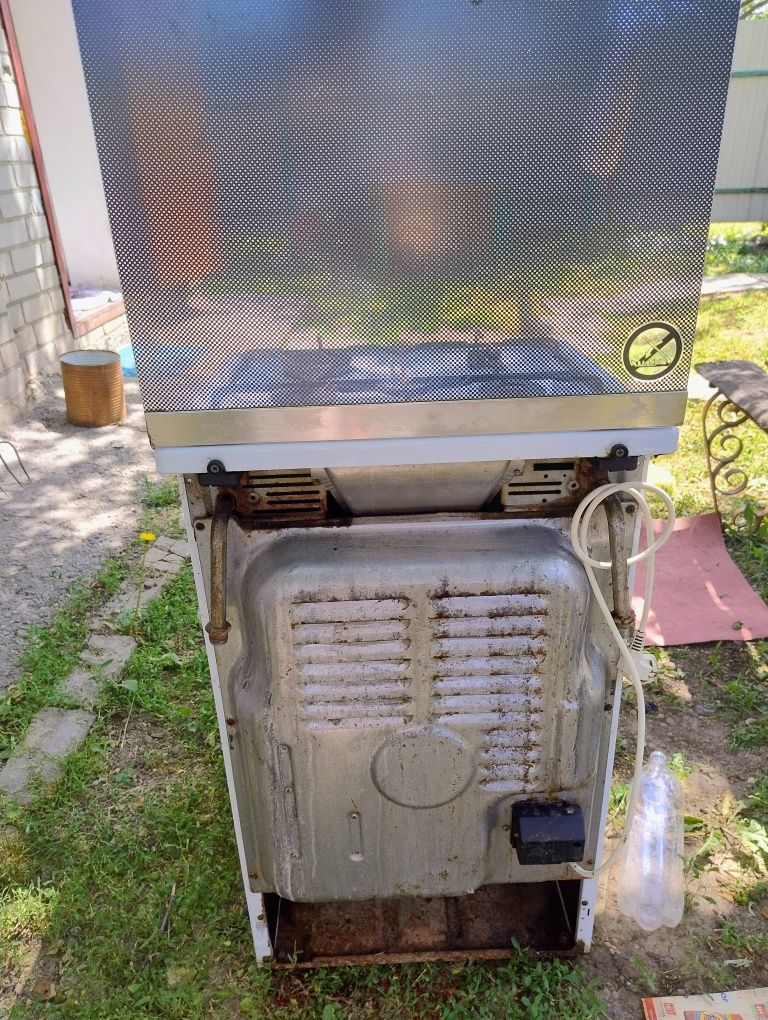 Газова плита Indesit б/у