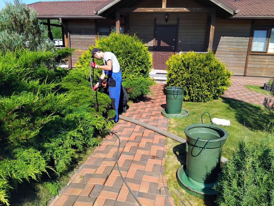 Выкачка ям с илом,мулом.Илосос на Осокорках.