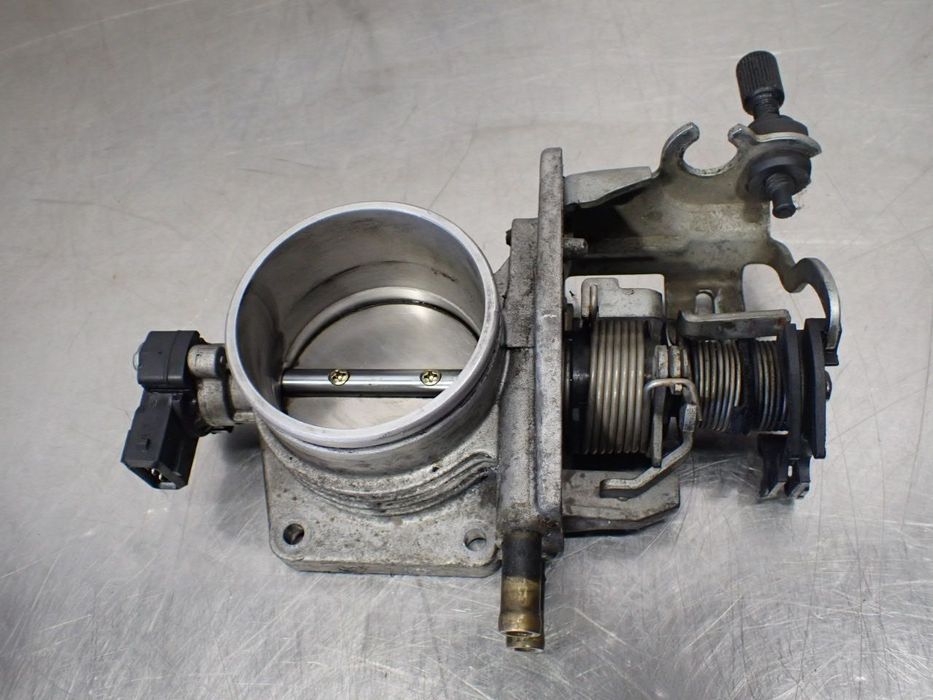 PRZEPUSTNICA BMW E36 COUPE 2.0 M52B20 1721456