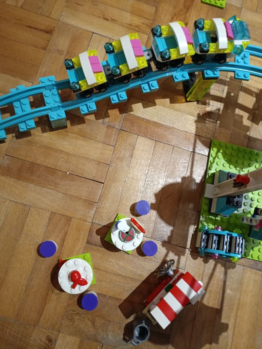 LEGO friends lunapark