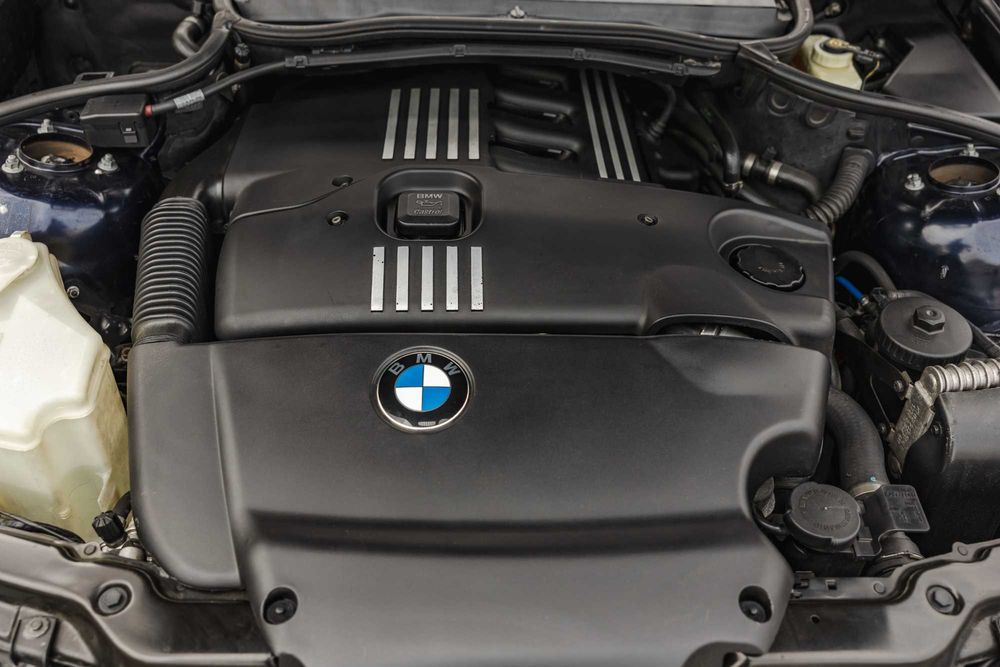 BMW 320d Touring  136cv