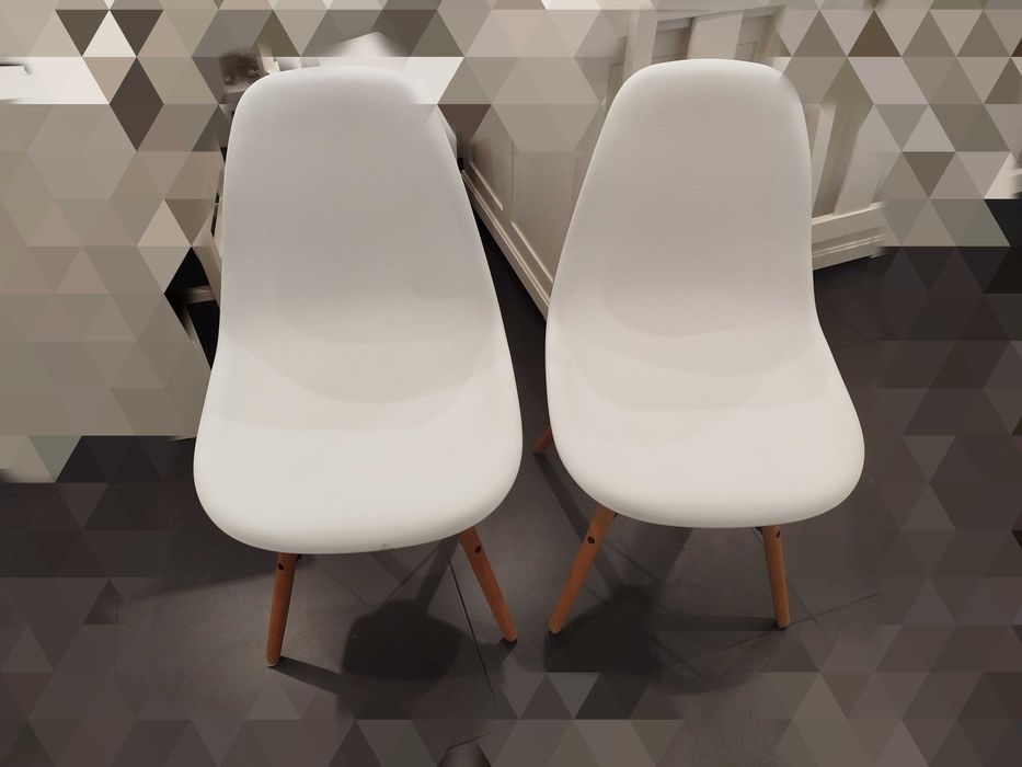 Conjunto duas cadeiras NOVAS!