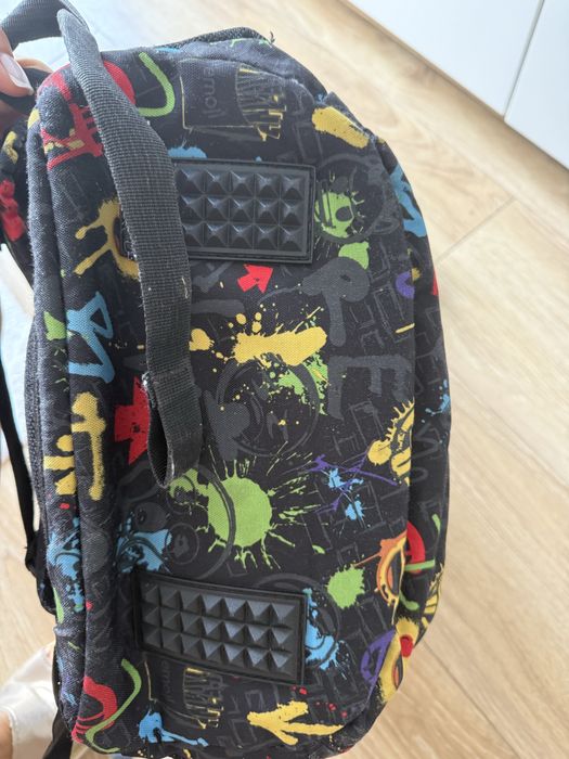 Plecak do szkoly mlodziezowy  emoji czarny st majewski