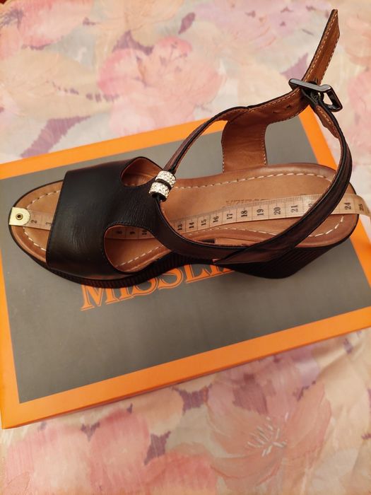 Босоножки MISS LIZA Турция