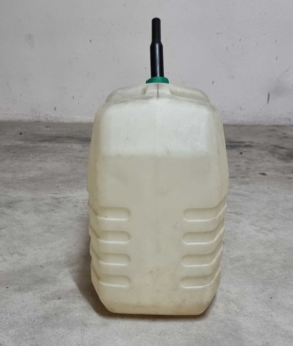 Jarricans de 20 L para combustíveis