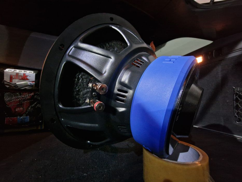 Skrzynia basowa subwoofer tuba Głośnik 30 cm HiFonics ZXS12D2