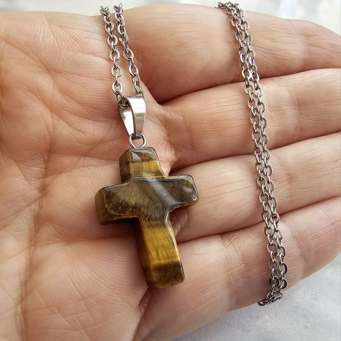 Colar Cruz Olho de Tigre aço inoxidável