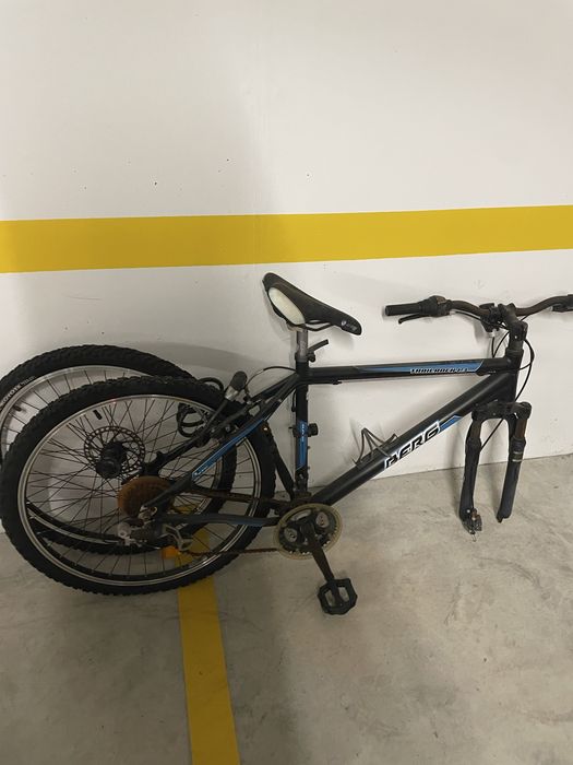 Bicicleta Berg usada para recuperar