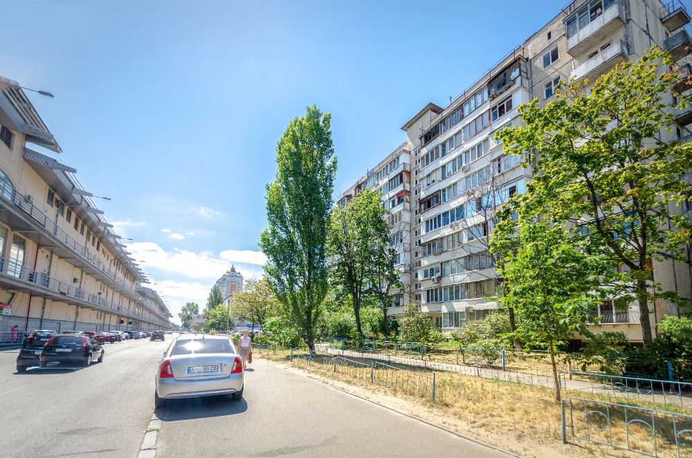 1к, м. Мінська 5хв, Dream Town2 (Оболонський пр.31)