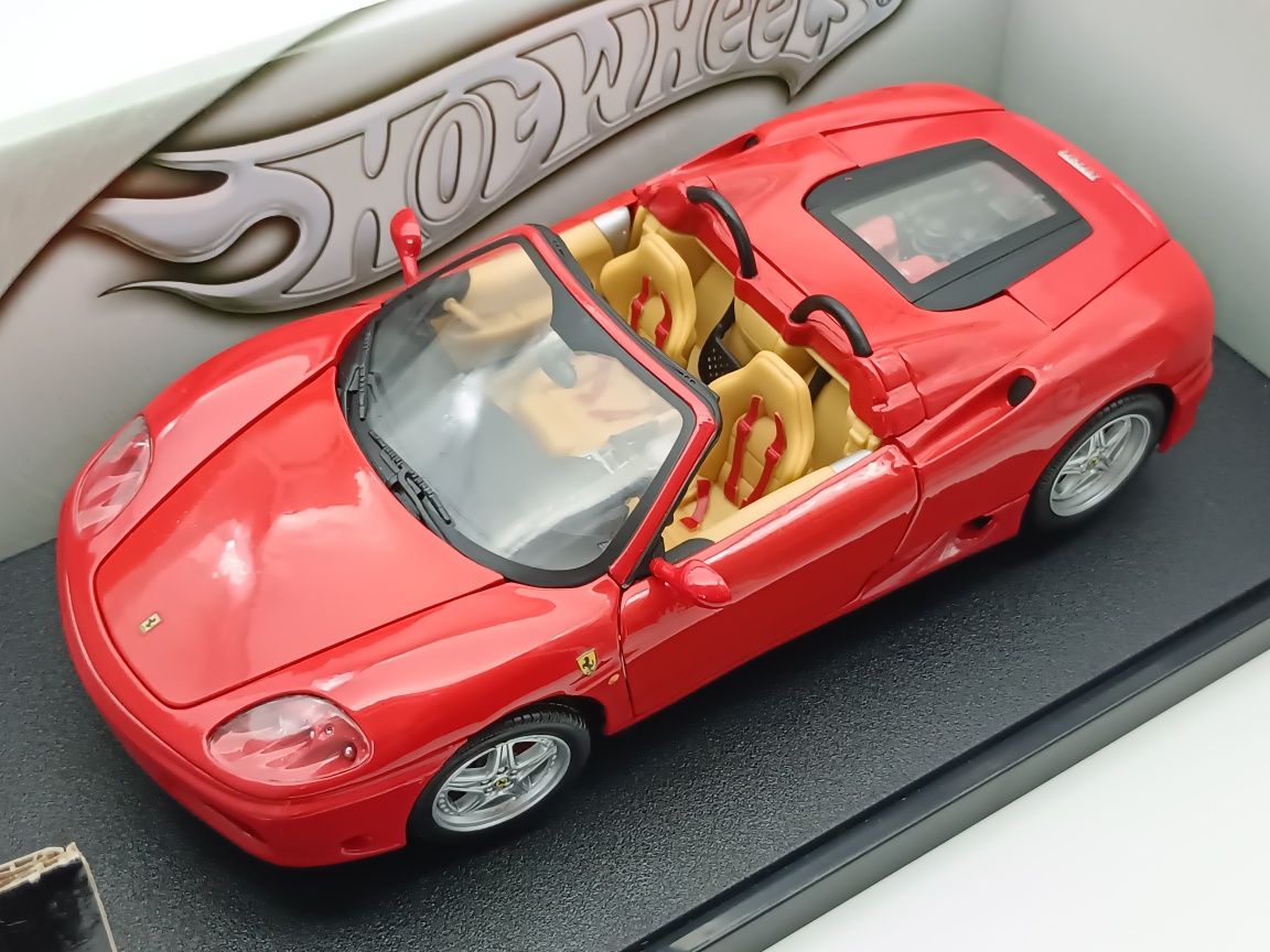 Ferrari 360 Spider 1:18 hot wheels