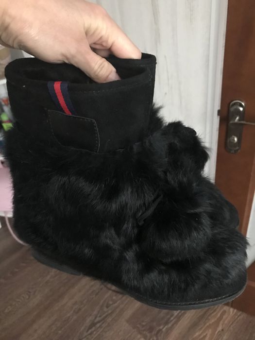 Уггі  жіночі 39 р натуральне хутро