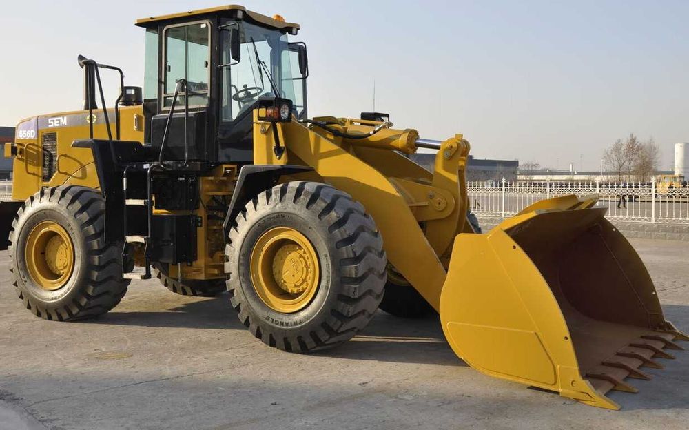 Послуги фронтального навантажувача / услуги погрузчика