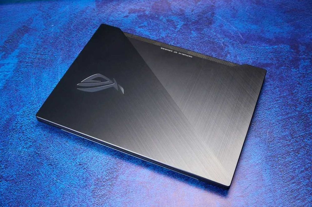 Срочно!Геймерский ноутбук (8Гиговая видеокарта RTX) Киберпанк,Сталкер2