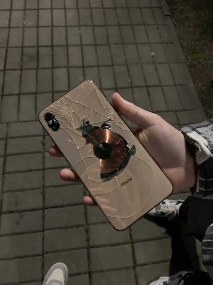 ТЕРМІНОВО ! Iphone xs max 256 гб