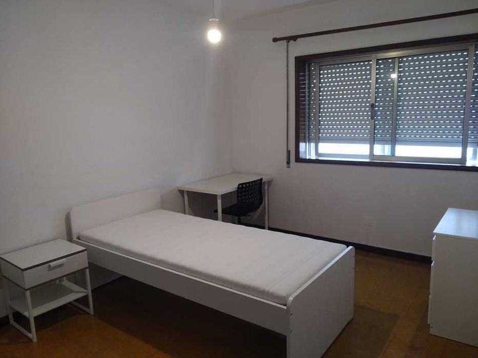 Arrendo Quarto Polo Universitário