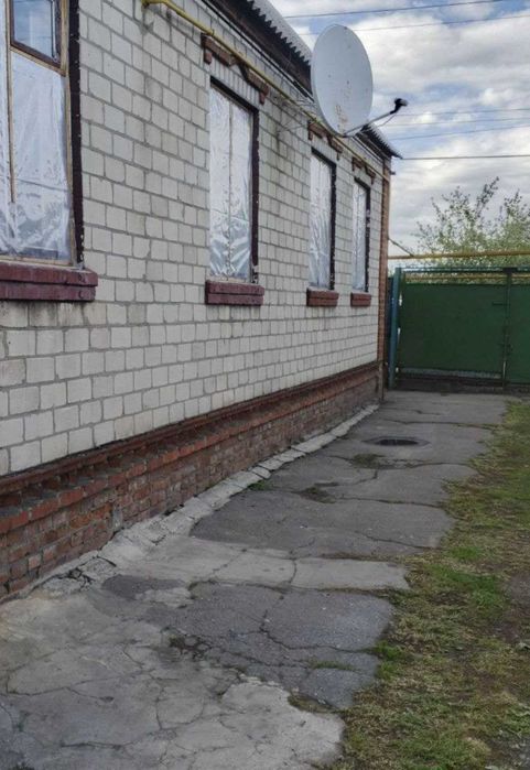 В продаже кирпичный  ДОМ 76 метров в г.Мерефа SM