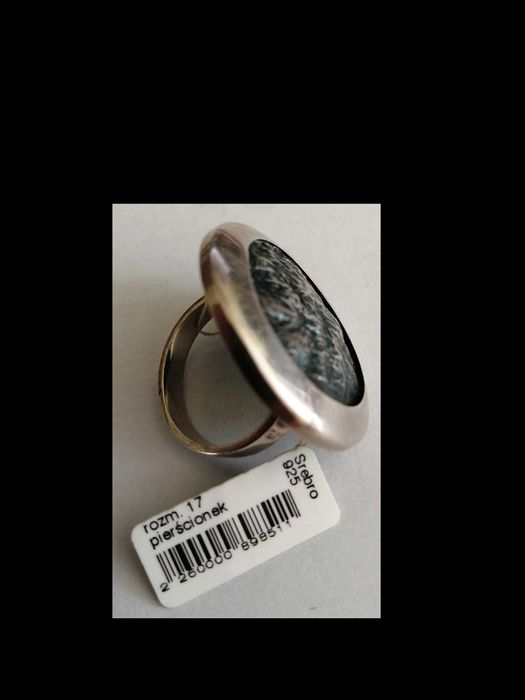 Pierścionek sygnowany Apart pr. 925