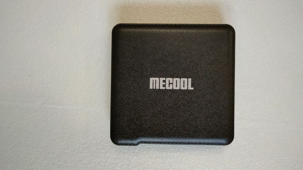 Смарт приставка Mecool KM1 Classic,  2/16,  Android TV.  Новая.