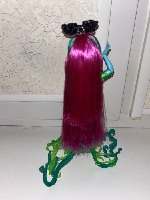 Пози Риф кукла Монстер хай