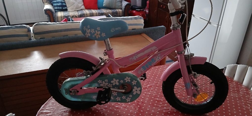 Bicicleta de menina