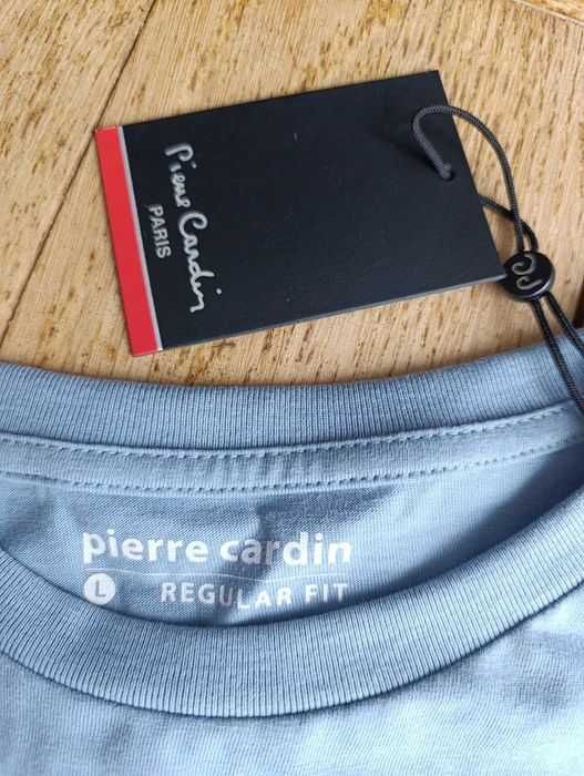 Sweter t-shirt Pierre Cardin męski
Size L Regular Fit z długim rękaw