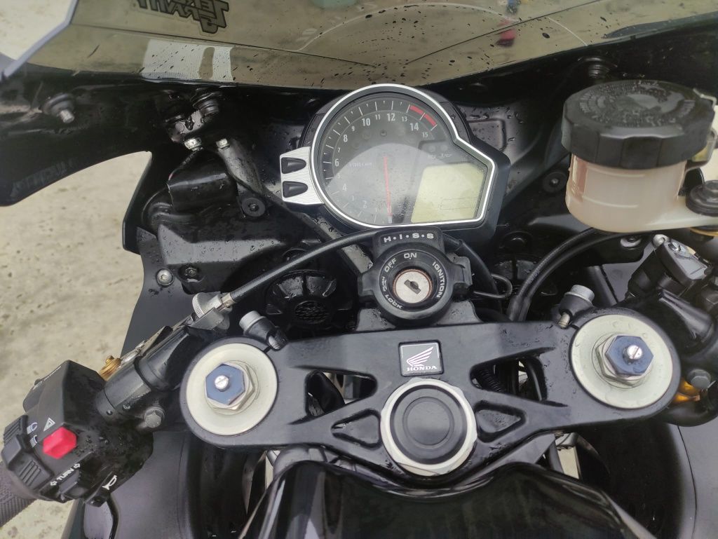 CBR 1000 RR Fireblade "Edição Limitada"