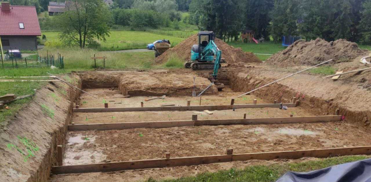 Roboty zimne , koparka, koparko-ładowarka, przyłącza wod-kan