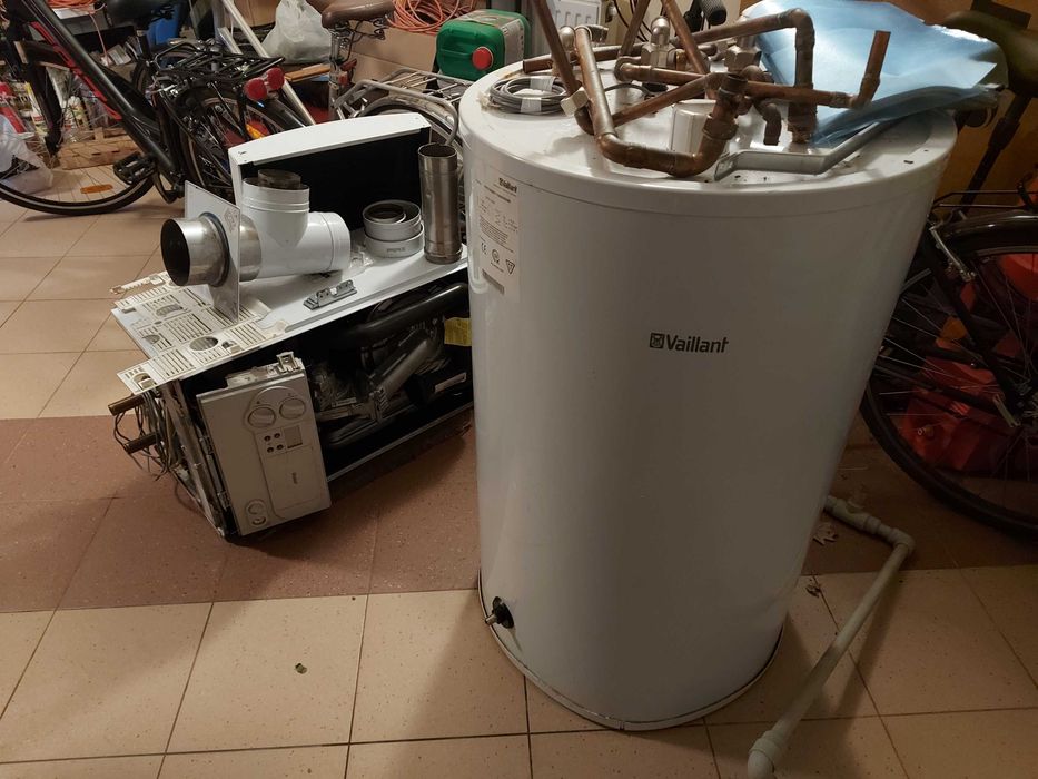 Zestaw Piec Vaillant ecoTEC plus wraz z zasobnikiem CWU 150l