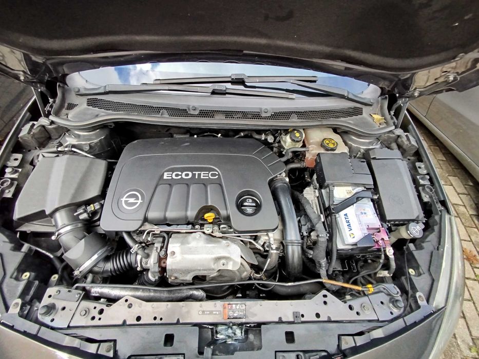 Astra Exclusive 2014 1.6 CDTI