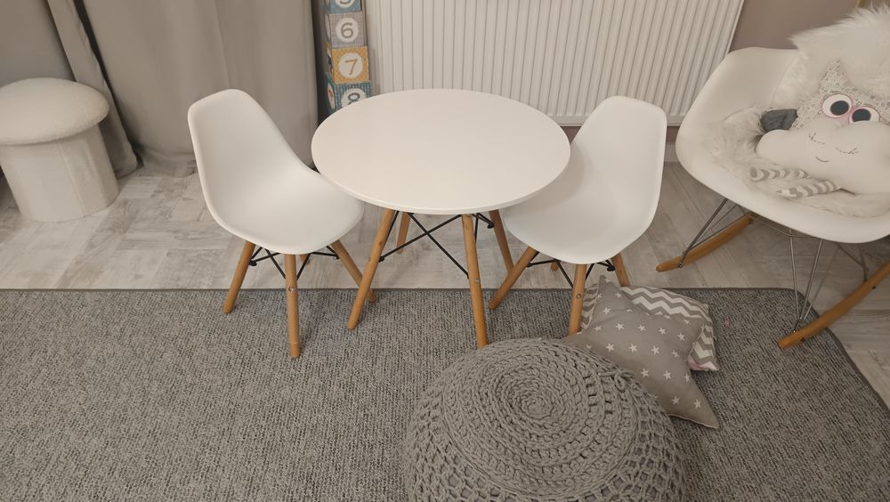 Komplet skandynawski dziecięcy stolik+2 krzesełka