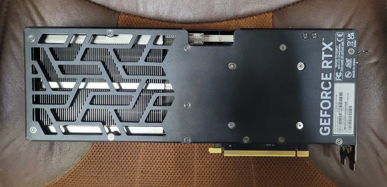 Відеокарта Palit jetsream rtx 4070 super 12gb