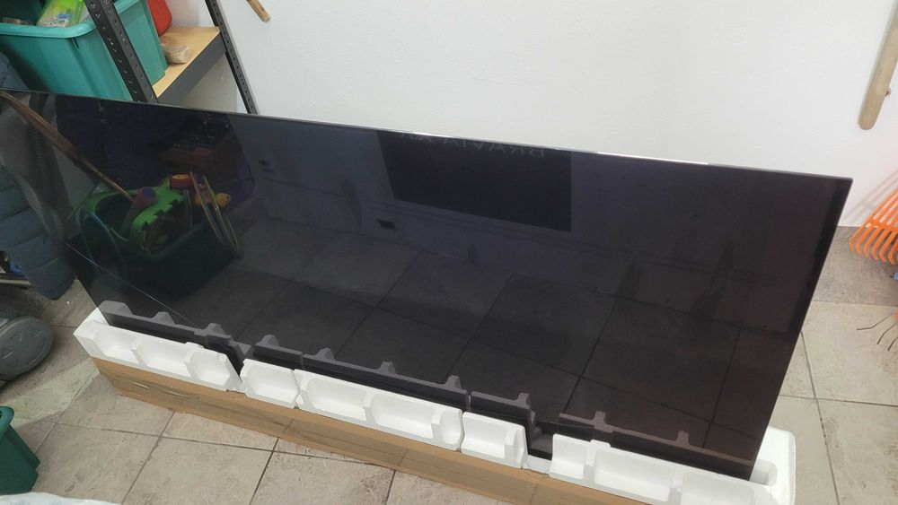 Sony OLED XR-65A90J  -  uszkodzona matryca