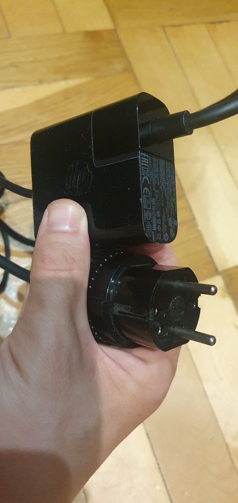 Оригінальний блок живлення на 65Ват від Hewlett-Packard - hp usb-c 65w