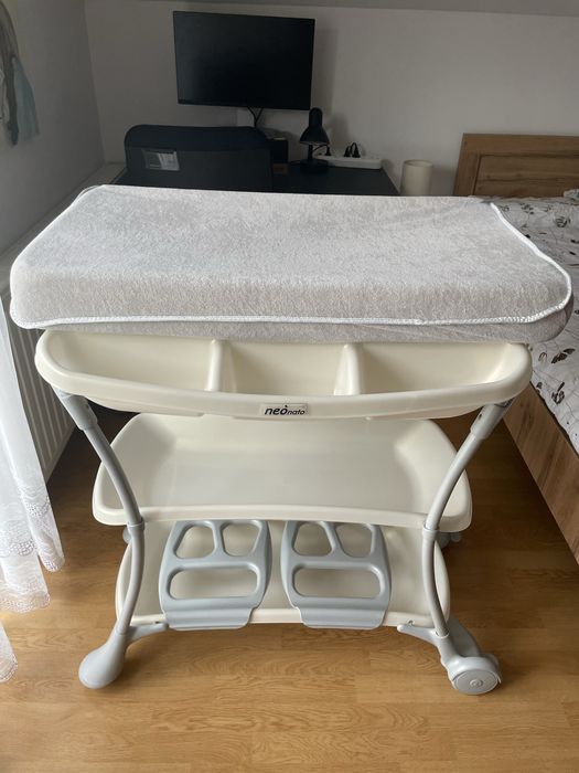 Przewijak wanienka 2w1 wolnostojacy z półkami