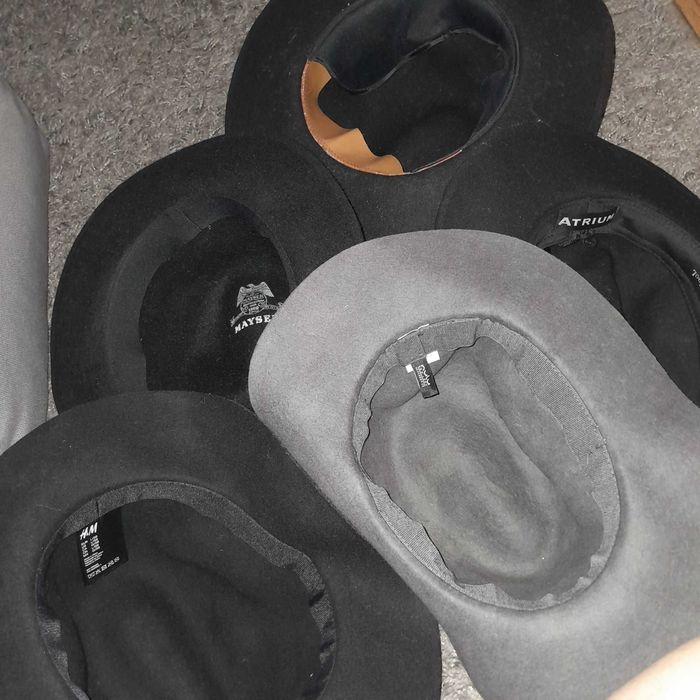 Капелюх шерсть, різні капелюхи чорного кол.,ц. 155 грн,перешлю олх