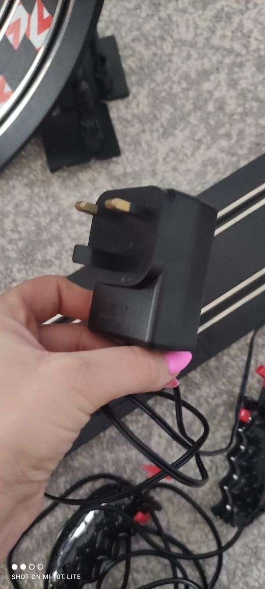 Tor wyścigowy samochodowy elektryczny mariokart Wii Carrera