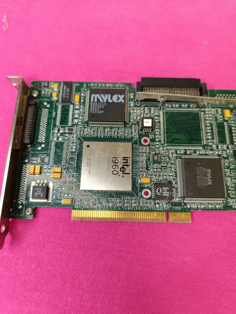 FUJITSU S26361-D1078-V1 GS3 Intel i960 SCSI RAID CONTROLLER плата