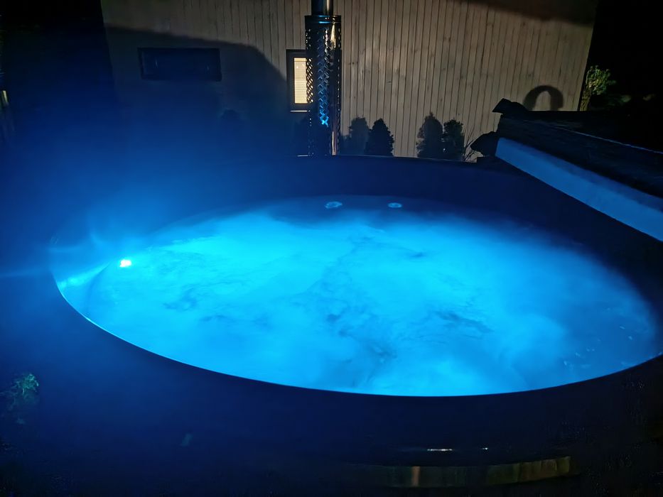 Balia, jakuzzi, wynajem, bania, spa, impreza, wypoczynek, relax