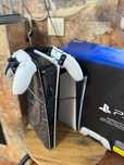 Playstation 5 Slim +2 джойстика