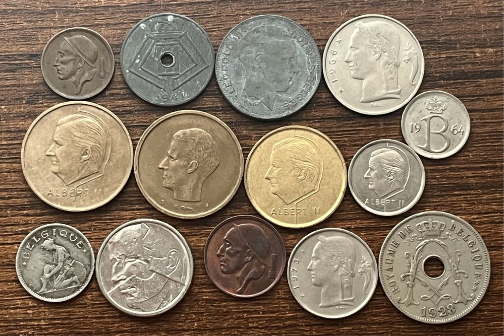 Monety Belgia każda inna.