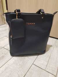 Torebka damska firmy Tommy Hilfiger