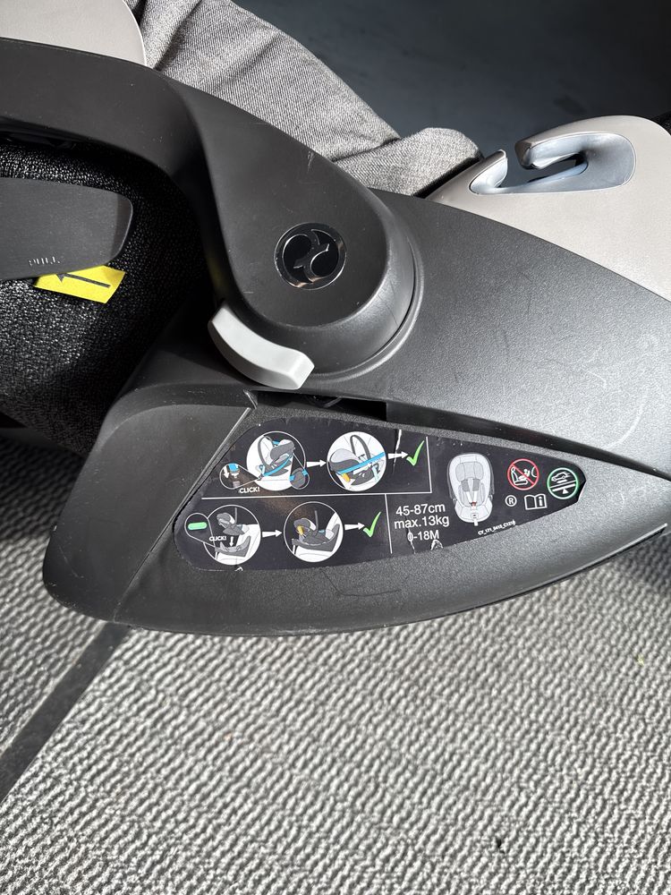 Cybex nosidelko Cloud Z I-size plus baza obrotowa do samochodu