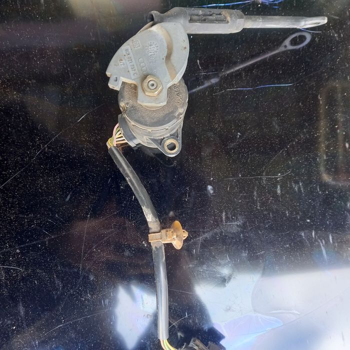 Датчик положення газу 0 205 001 032 1.9tdi