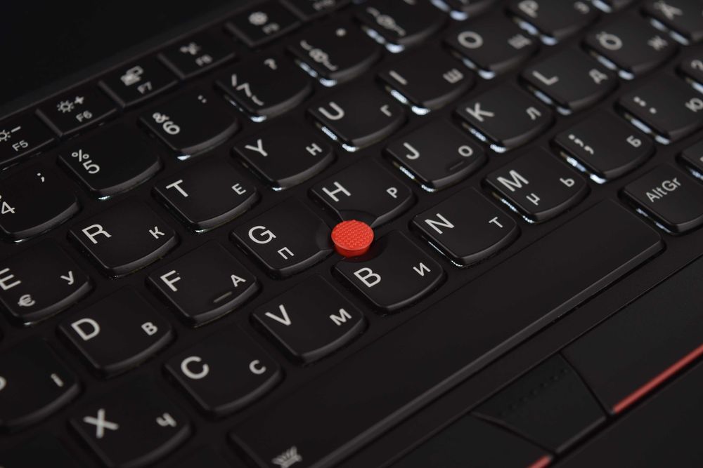 Lenovo ThinkPad T580 i5-8350U 16/32гб 256гб 15.6" Сенсорний Ноутбук 4G