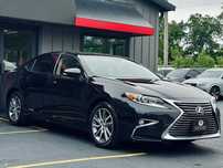 Lexus  Es Es 300H      2017