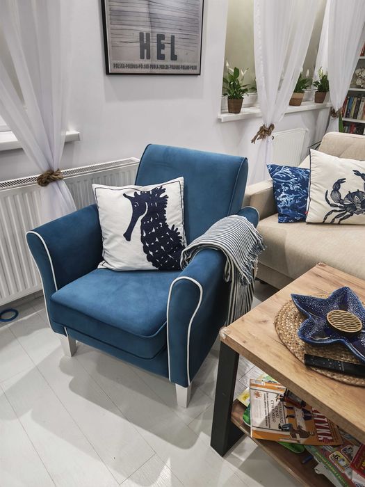 NOWY duży wygodny fotel