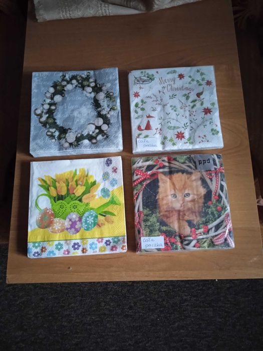 Serwetki bibułowe na stół - 4 paczki za 10 zł.
