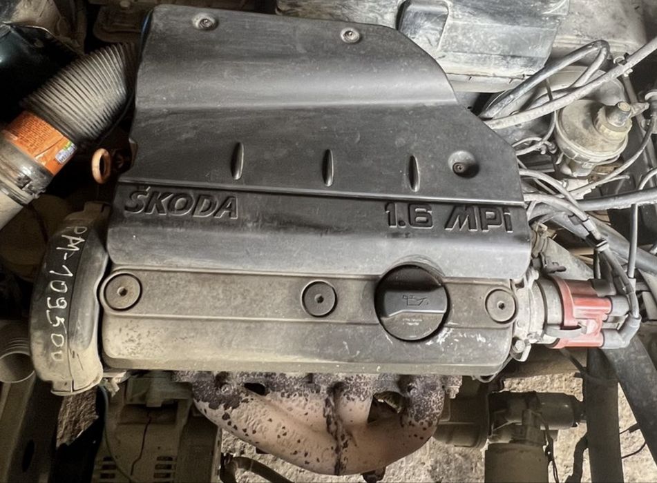 Двигун Skoda Felicia 1.6 MPI 55KW AEE VAG Caddy Golf (AEE)