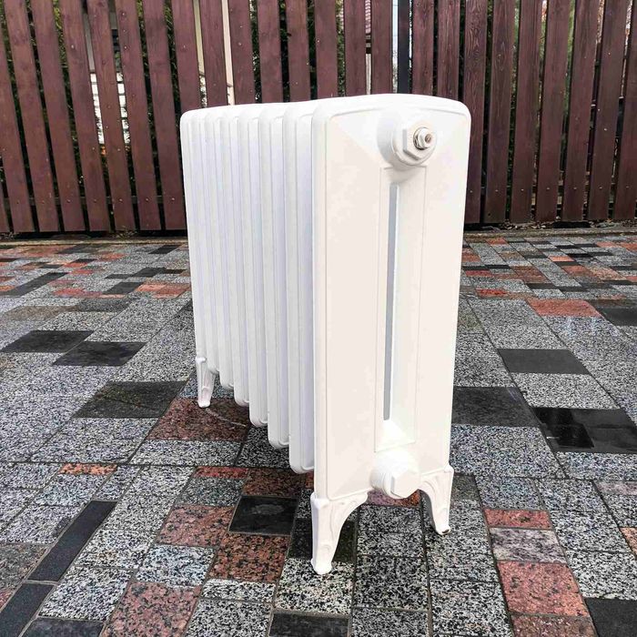 Чавунні батареї  Viadrus BOHEMIA з ніжками