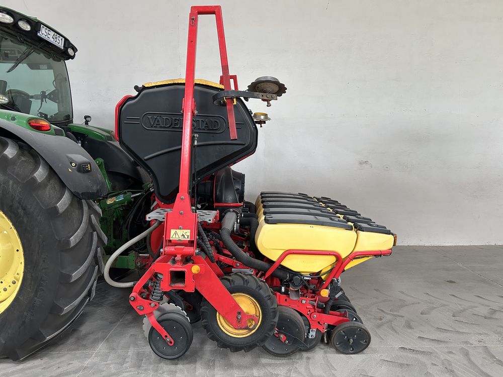Vaderstad Tempo T6 siewnik punktowy do kukurydzy, burakow, rzepaku